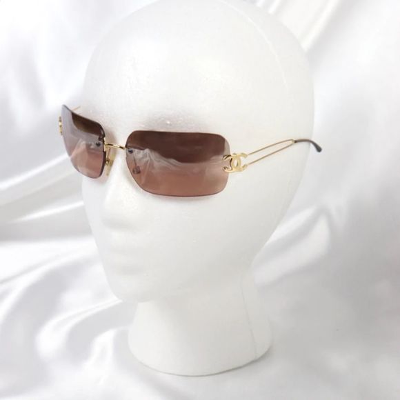 Chanel Vintage Gold Logo Sunglasses Retro Y2k